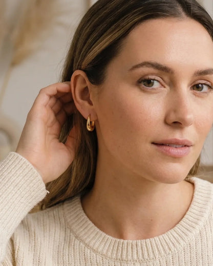 Maren Chunky Hoop Earrings Essential