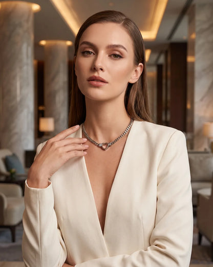 Valentina Heart Chain Necklace Amour