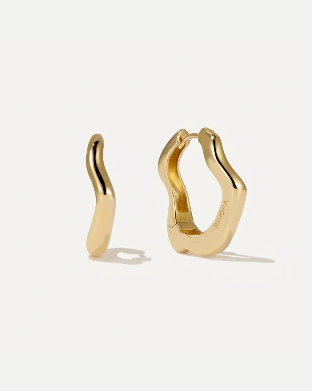 Elodie Wavy Hoop Earrings Modern