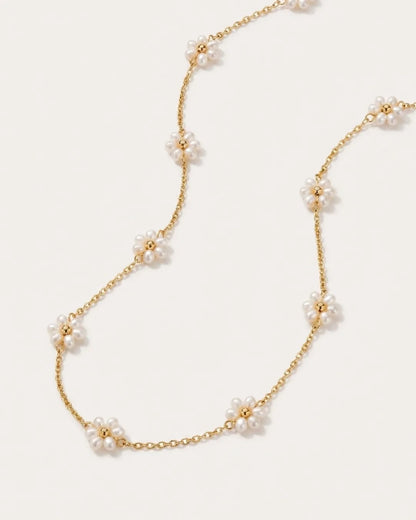 Evangeline Pearl Flower Necklace Bloom