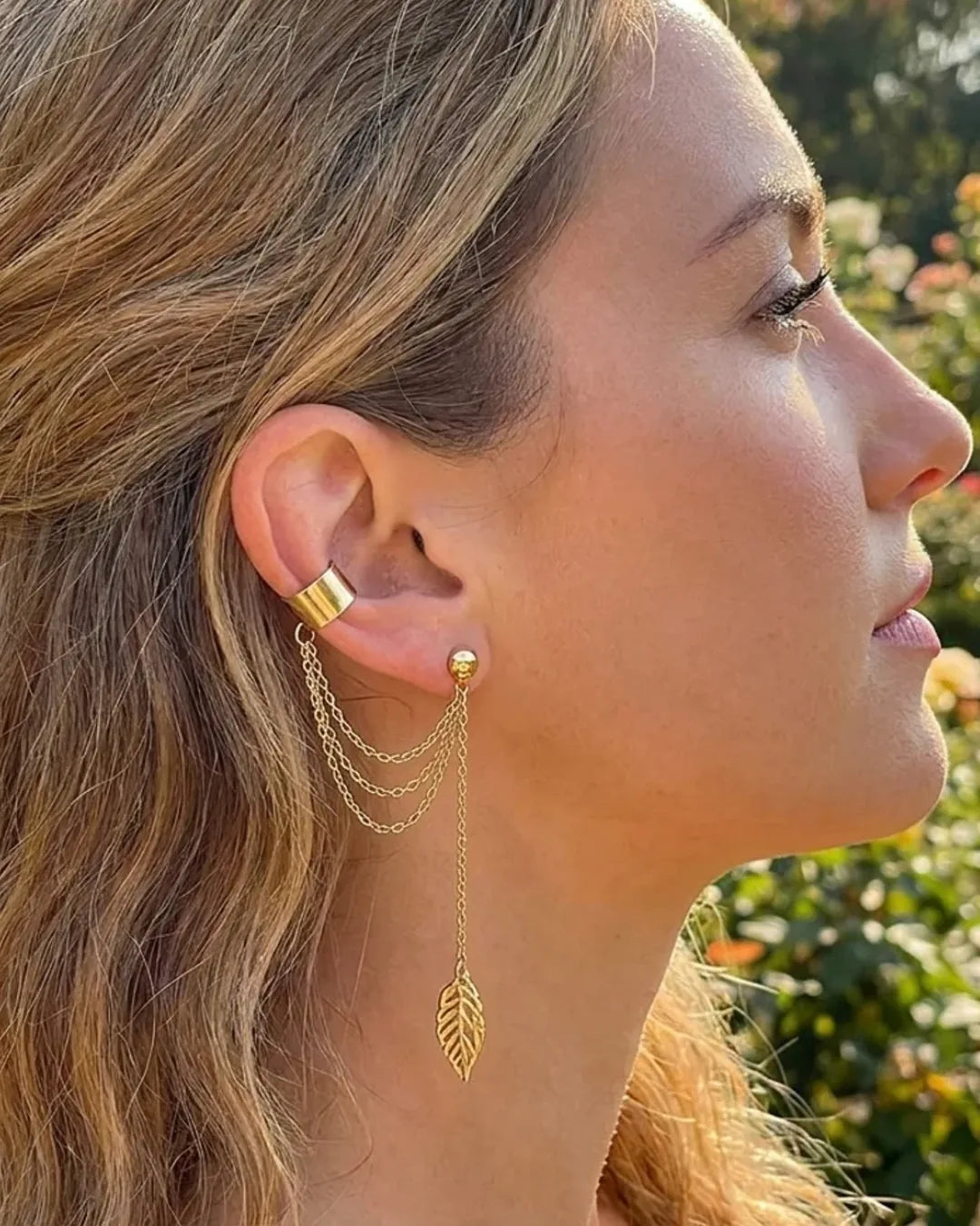 Avielle Leaf Drop Chain Ear Cuff (single ear)