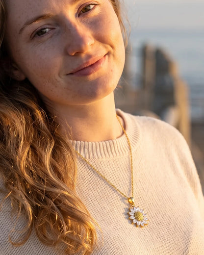 Solara Sunflower Pendant Necklace Radiance