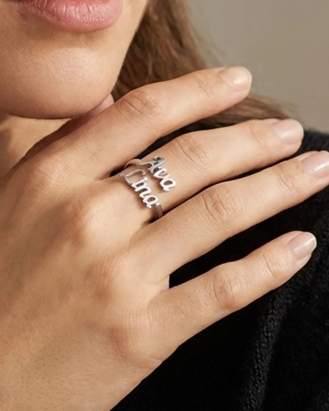 Viviana Custom Name Ring Signature