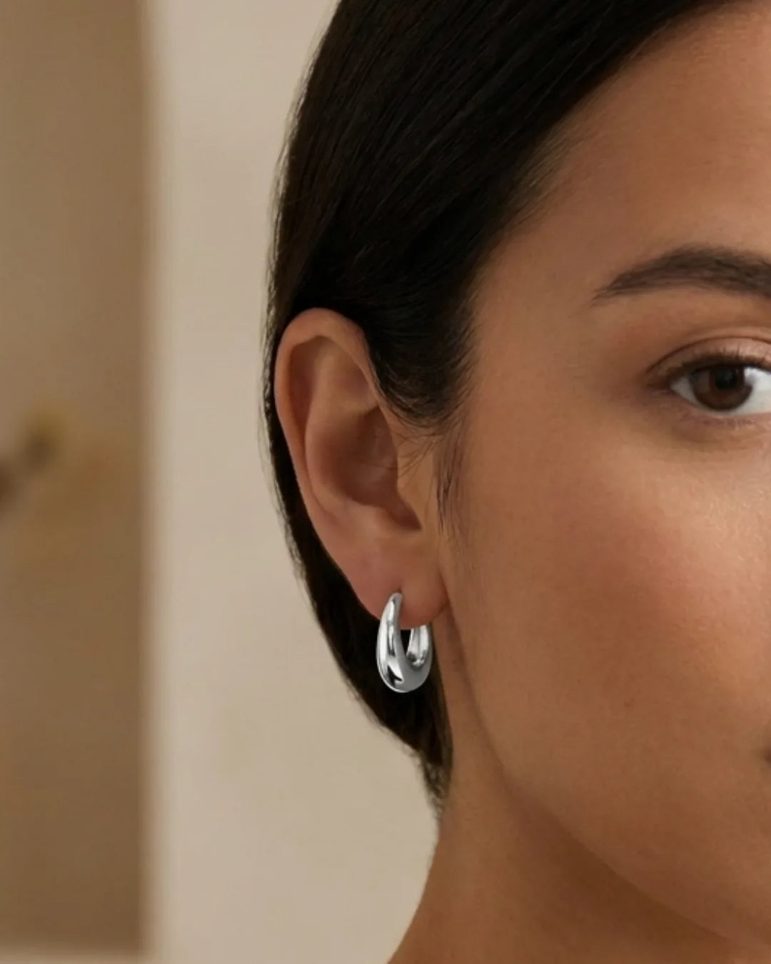 Maren Chunky Hoop Earrings Essential