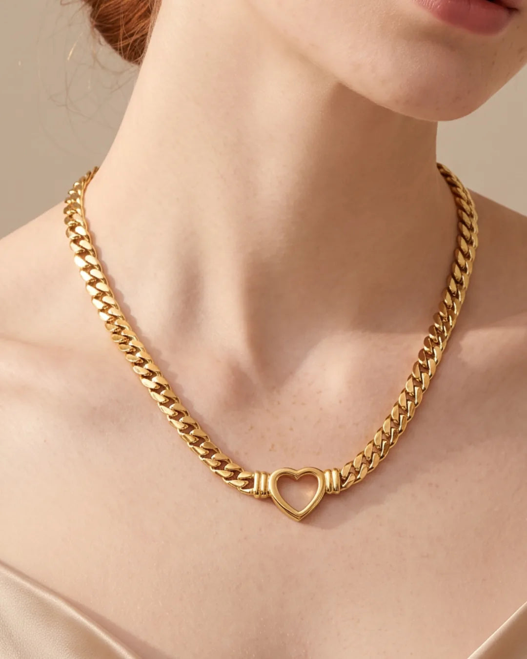 Valentina Heart Chain Necklace Amour